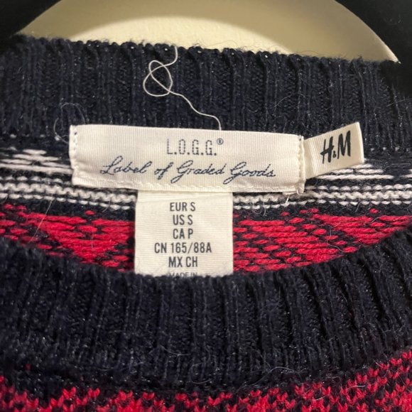 Reindeer Sweater - Picture 3 of 3